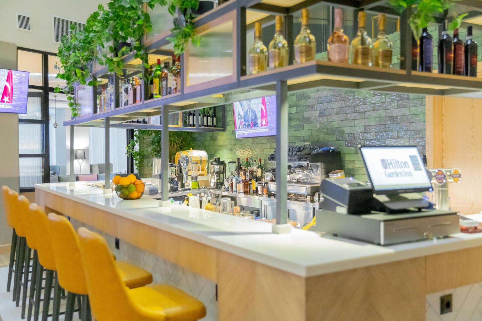 Hilton Garden Inn バクー エクステリア 写真