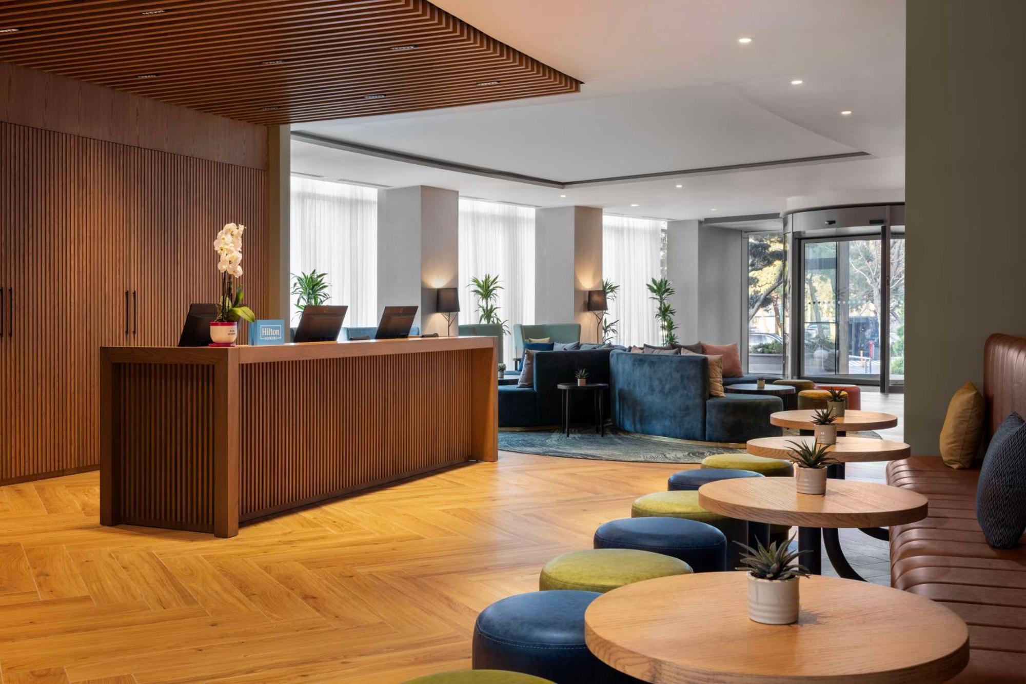 Hilton Garden Inn バクー エクステリア 写真