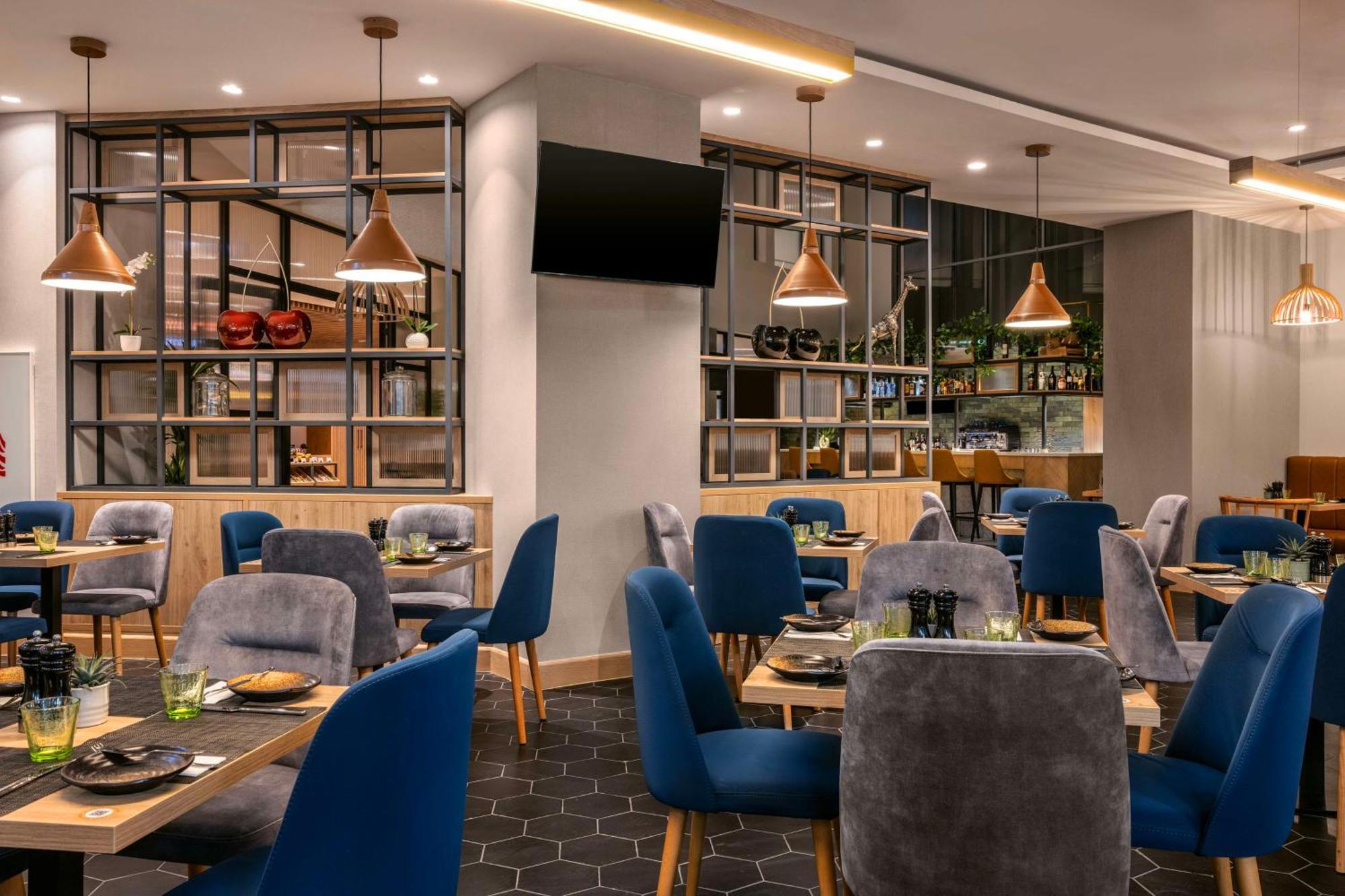 Hilton Garden Inn バクー エクステリア 写真